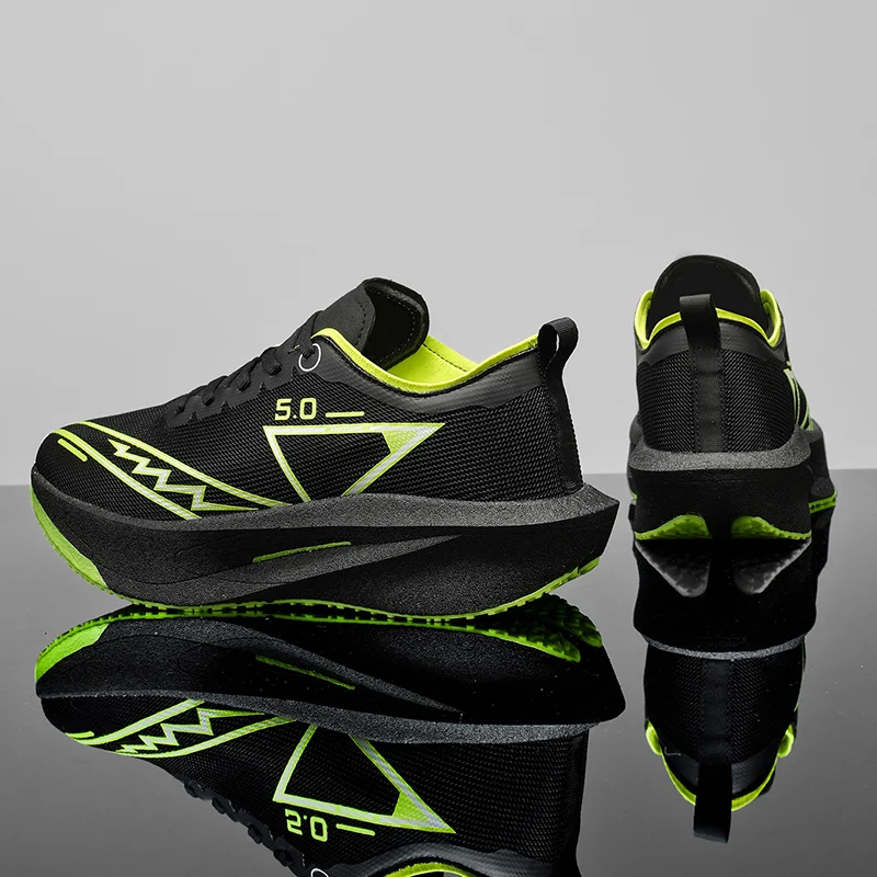 Running Shoe Carbon - ランニングシューズ スペシャルティ カーボンボード マラソン メンズ スポーツ