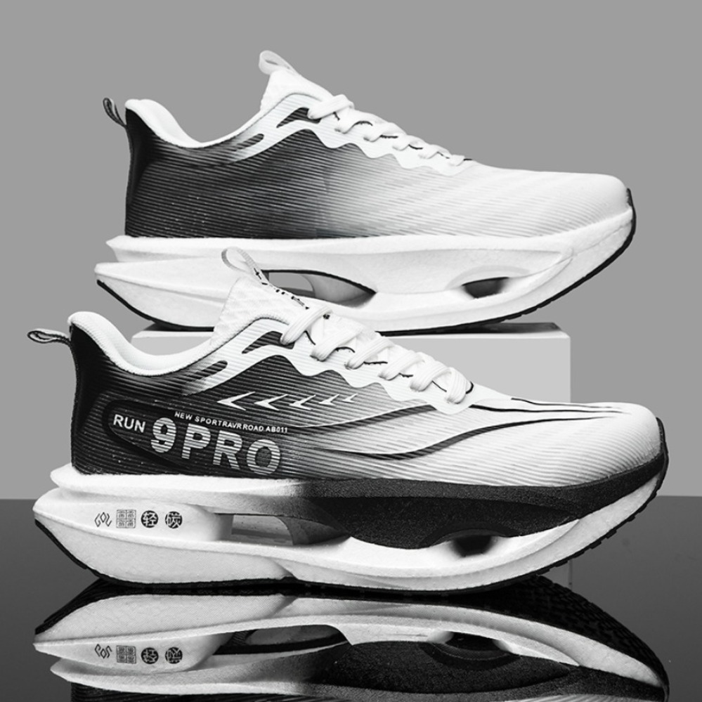 男性用ランニングシューズ カーボンボード マラソン専用 スポ - Running Shoe Carbon のレビューと価格