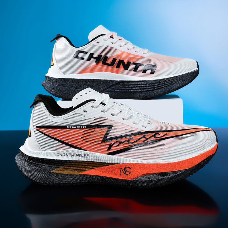 ランニングシューズ カーボンボード マラソン メンズ スペシ - Running Shoe Carbon のレビューと価格