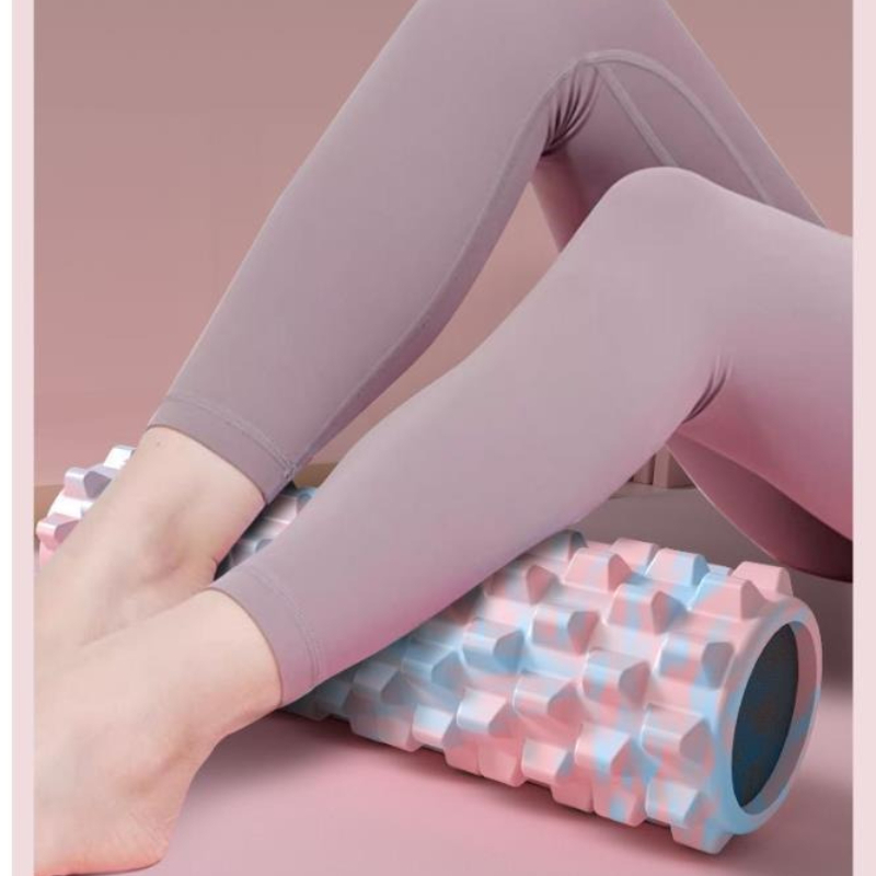 ヨガコラム ヨガ器具 ランヤ フォーム軸ローラー マッサージ - Muscle Roller Stick のレビューと価格