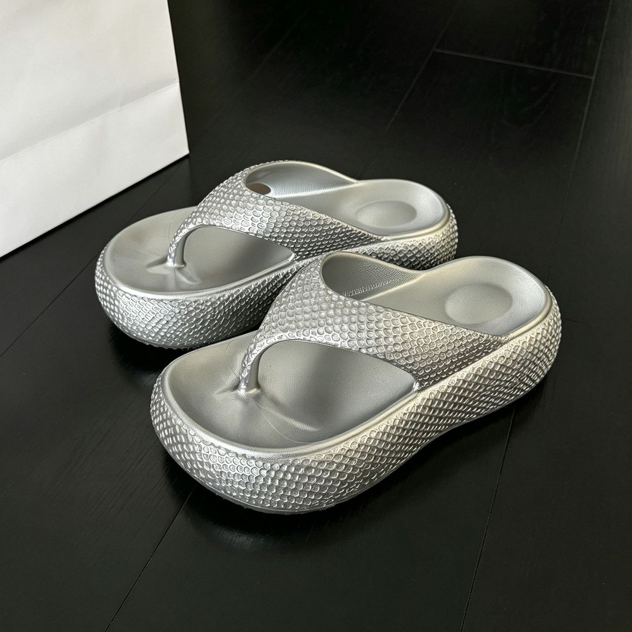レディース夏用ファッション無地ビーチサンダル、滑り止めアーチ - Insole Arch Support のレビューと価格