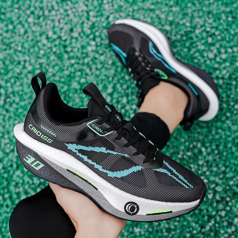 ランニングシューズ カーボンボード スペシャルティ マラソン - Running Shoe Carbon のレビューと価格